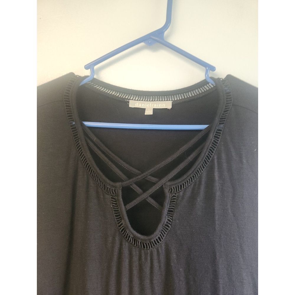 Daniel Rainn Criss Cross Cutout Black Long Sleeve Top Large - Picture 2 of 5